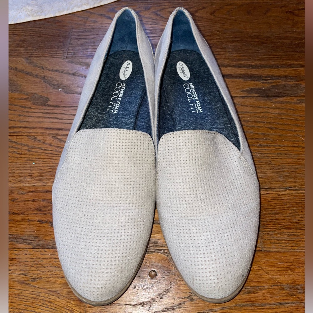 Dr. Scholl’s memory foam moccasin - size 8